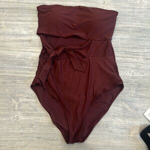 Aerie Wrapped Strapless swimsuit